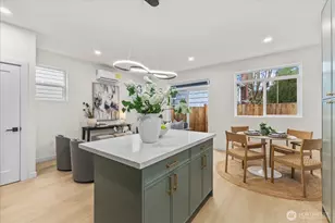 11017 35th Ave NE, Seattle, WA 98125 - Photo 14