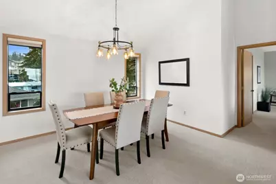 556 Holly Drive, Edmonds, WA 98020 - Photo 10