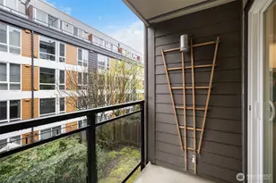 2219 14th Ave W, Seattle, WA 98119 - Photo 14