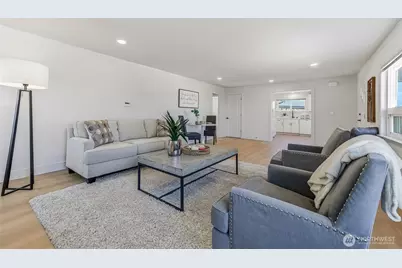 1221 S 101st Street, Seattle, WA 98168 - Photo 8