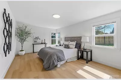 1221 S 101st Street, Seattle, WA 98168 - Photo 12