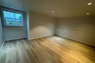 811 NE 66th St, Seattle, WA 98115 - Photo 20