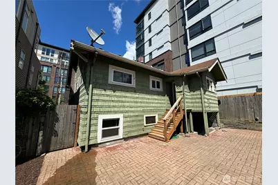 811 NE 66th Street, Seattle, WA 98115 - Photo 26