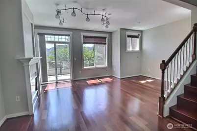 23300 SE Black Nugget Road #H2, Issaquah, WA 98029 - Photo 4