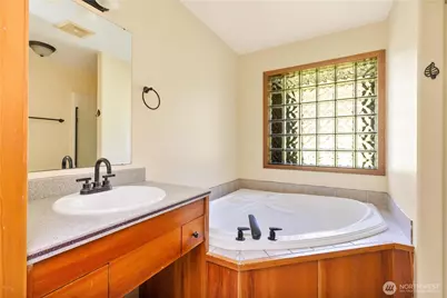 1583 Mark Street, Oak Harbor, WA 98277 - Photo 24