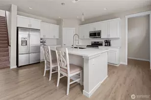 2120 SW Putnam Dr, Oak Harbor, WA 98277 - Photo 8