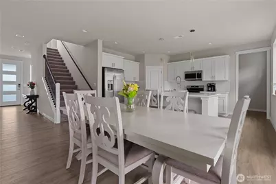 2120 SW Putnam Drive, Oak Harbor, WA 98277 - Photo 6