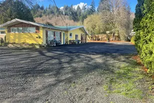 310 W Pine St, Elma, WA 98541 - Photo 2