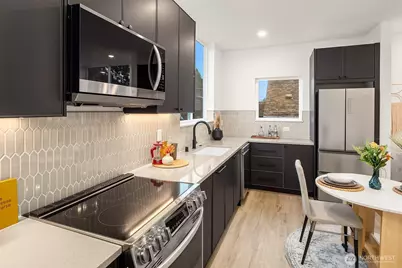 9029 8th Avenue NW #C, Seattle, WA 98117 - Photo 10