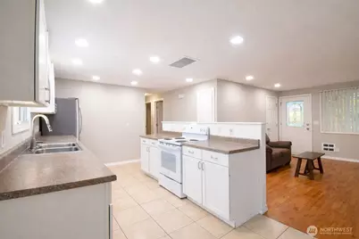 20103 8th Avenue S, Des Moines, WA 98198 - Photo 8