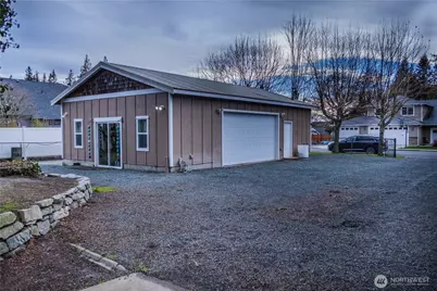 4709 Cypress Drive, Anacortes, WA 98221 - Photo 4
