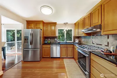 18109 56th Avenue W, Lynnwood, WA 98037 - Photo 4