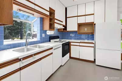 2728 Xenia Street, Bellingham, WA 98226 - Photo 8