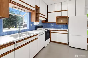 2728 Xenia St, Bellingham, WA 98226 - Photo 8