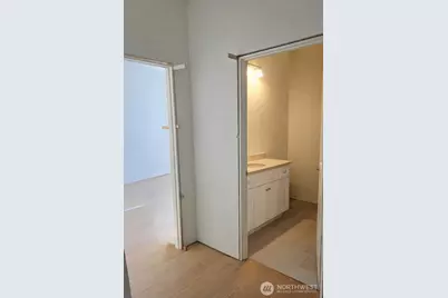 16933 32nd Avenue E, Tacoma, WA 98446 - Photo 10