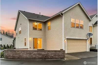 200 Ferndale Court NE, Renton, WA 98056 - Photo 20