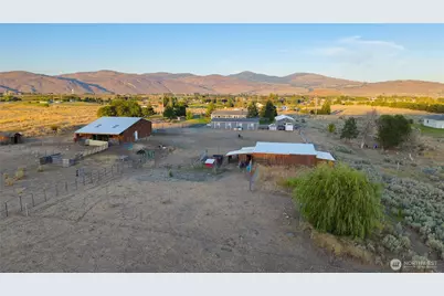 111 Johnson Creek Road, Omak, WA 98841 - Photo 8