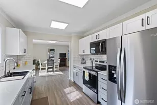 804 S Gold St, Centralia, WA 98531 - Photo 14