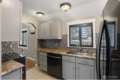 407 Bremerton Boulevard W, Bremerton, WA 98312 - Photo 10