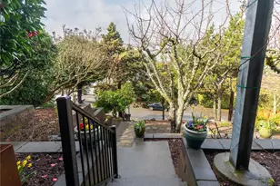 5320 47th Ave SW, Seattle, WA 98136 - Photo 4