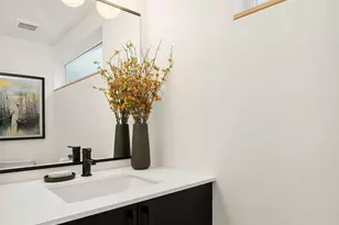 1459 22nd Ave, Seattle, WA 98122 - Photo 12