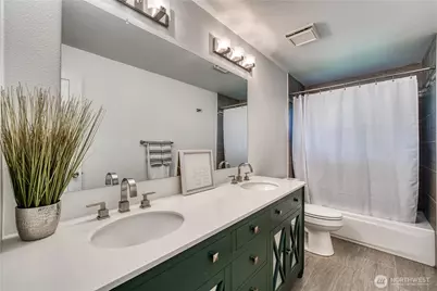 7048 NE Treemont Court, Bremerton, WA 98311 - Photo 22