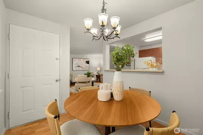 12404 E Gibson Road #J105, Everett, WA 98204 - Photo 8