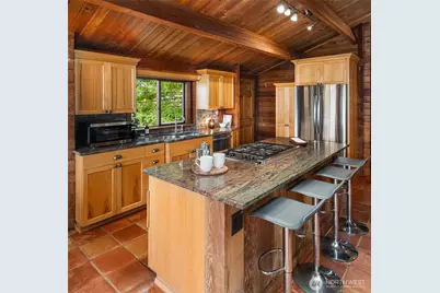 8121 SW 222nd Place, Vashon, WA 98070 - Photo 6