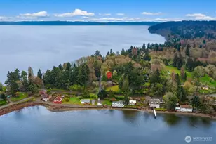 8121 SW 222nd Pl, Vashon, WA 98070 - Photo 2