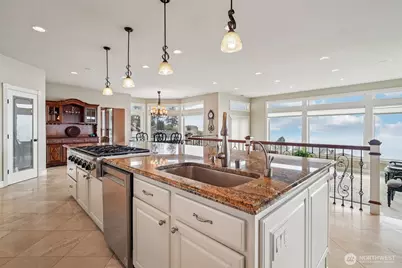 2318 Sunnyside Heights Drive, Steilacoom, WA 98388 - Photo 16