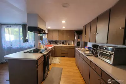 14600 SE 181st Street, Renton, WA 98058 - Photo 8