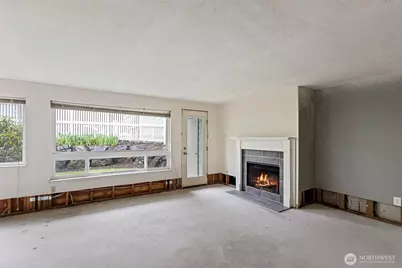 12514 NE 142nd Lane #D-104, Kirkland, WA 98034 - Photo 4