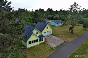 111 Vela St SW, Ocean Shores, WA 98569 - Photo 1