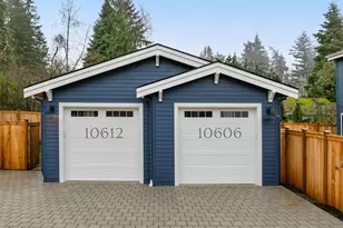 10612 NE 54th Ln, Kirkland, WA 98033 - Photo 4