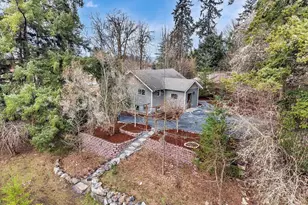 1819 Sunnyside Blvd, Lake Stevens, WA 98258 - Photo 2
