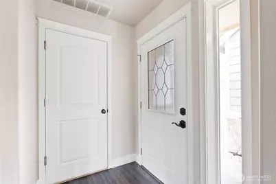 11607 9th Drive SE, Everett, WA 98208 - Photo 4