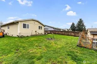 510 Brown St SE, Orting, WA 98360 - Photo 22