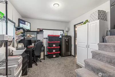 441 4th Avenue SW, Castle Rock, WA 98611 - Photo 14