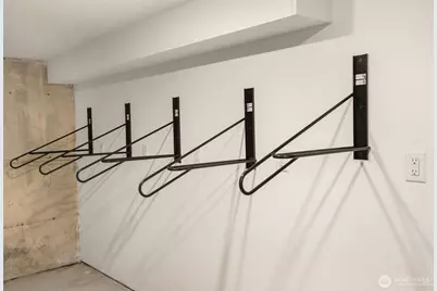 113 24th Avenue E #B, Seattle, WA 98112 - Photo 32