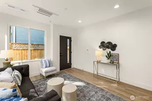 113 24th Ave E, Seattle, WA 98112 - Photo 4