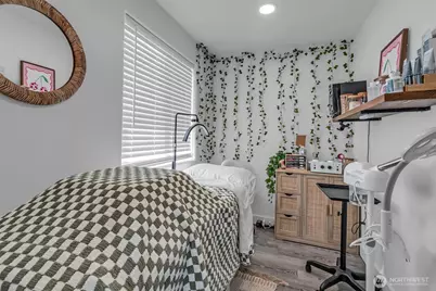 108 Centre Street S, Rainier, WA 98576 - Photo 6