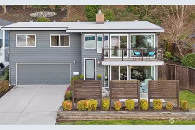 8620 Vashon View SW, Seattle, WA 98136 - Photo 1