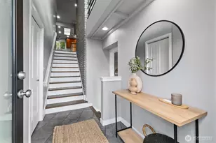 8620 Vashon View SW, Seattle, WA 98136 - Photo 4