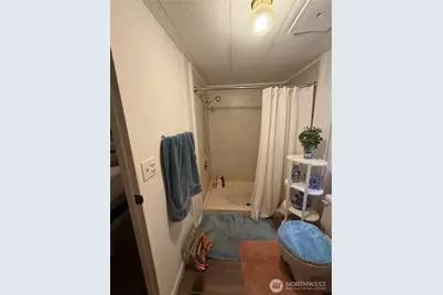 380 E Pole Road #13, Lynden, WA 98264 - Photo 16