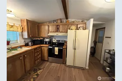 380 E Pole Road #13, Lynden, WA 98264 - Photo 10