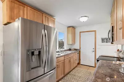 20068 21st Avenue NE, Shoreline, WA 98155 - Photo 12