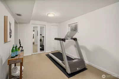 1744 127th Avenue SE, Bellevue, WA 98005 - Photo 28