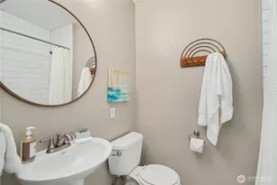 1744 127th Ave SE, Bellevue, WA 98005 - Photo 18