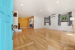 9210 S G St, Tacoma, WA 98444 - Photo 4