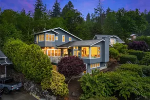 10555 NE Morning Ln, Bainbridge Island, WA 98110 - Photo 4